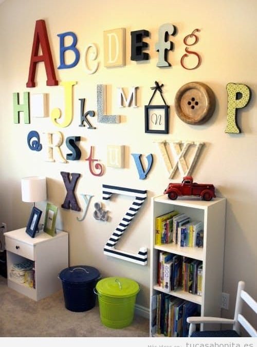 Letras grandes para decorar una habitación infantil
