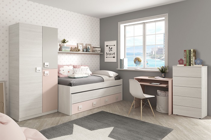 Dormitorio juvenil madera clara y rosa