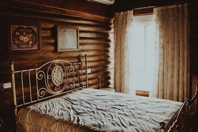 Dormitorio vintage cama hierro forjado