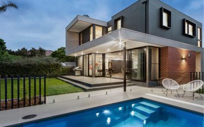 Cómo mejorar el diseño de una casa moderna con carpintería de aluminio y PVC